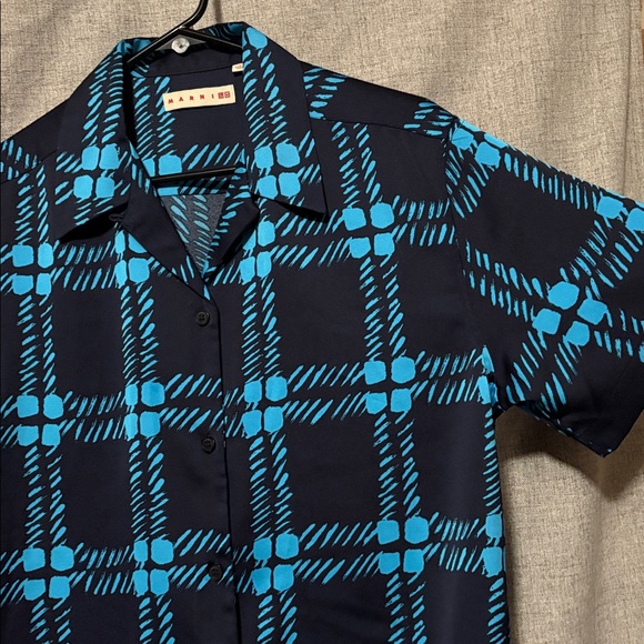 Marni x Uniqlo Open Collar Oversized Plaid Short Sleeve Button Down Top - Picture 4 of 11